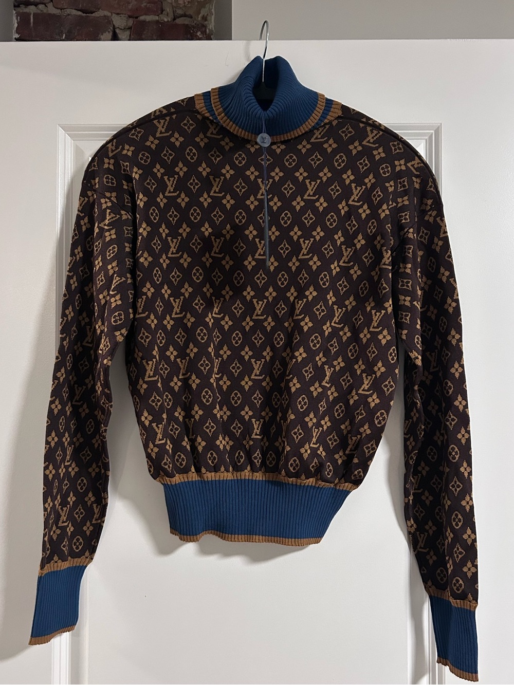NEW Louis Vuitton Turtleneck Sweater Monogram LV Brown Silk